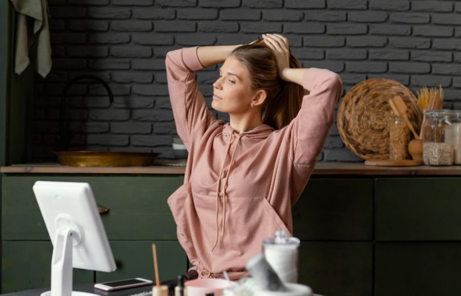 Healthy Habits to Prevent Burnout at Work Before Your Energy Runs Out