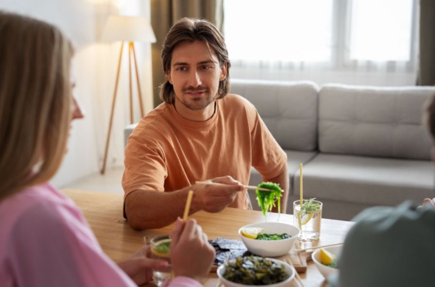 Practice Mindful Eating Without Screens